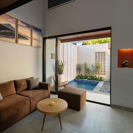 The New Moon Umalas Seminyak  Exterior photo